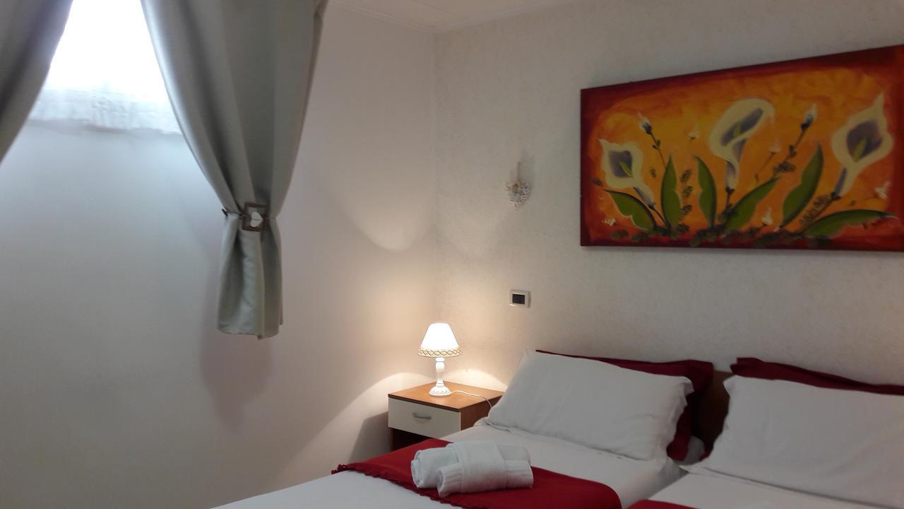 Nataly'S House Bed&Breakfast La Massimina-Casal Lumbroso Extérieur photo